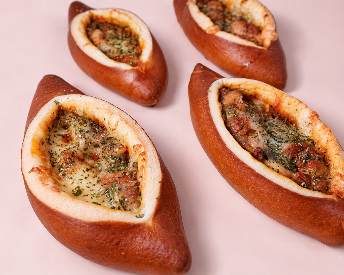 Gochujang Chicken Pretzel